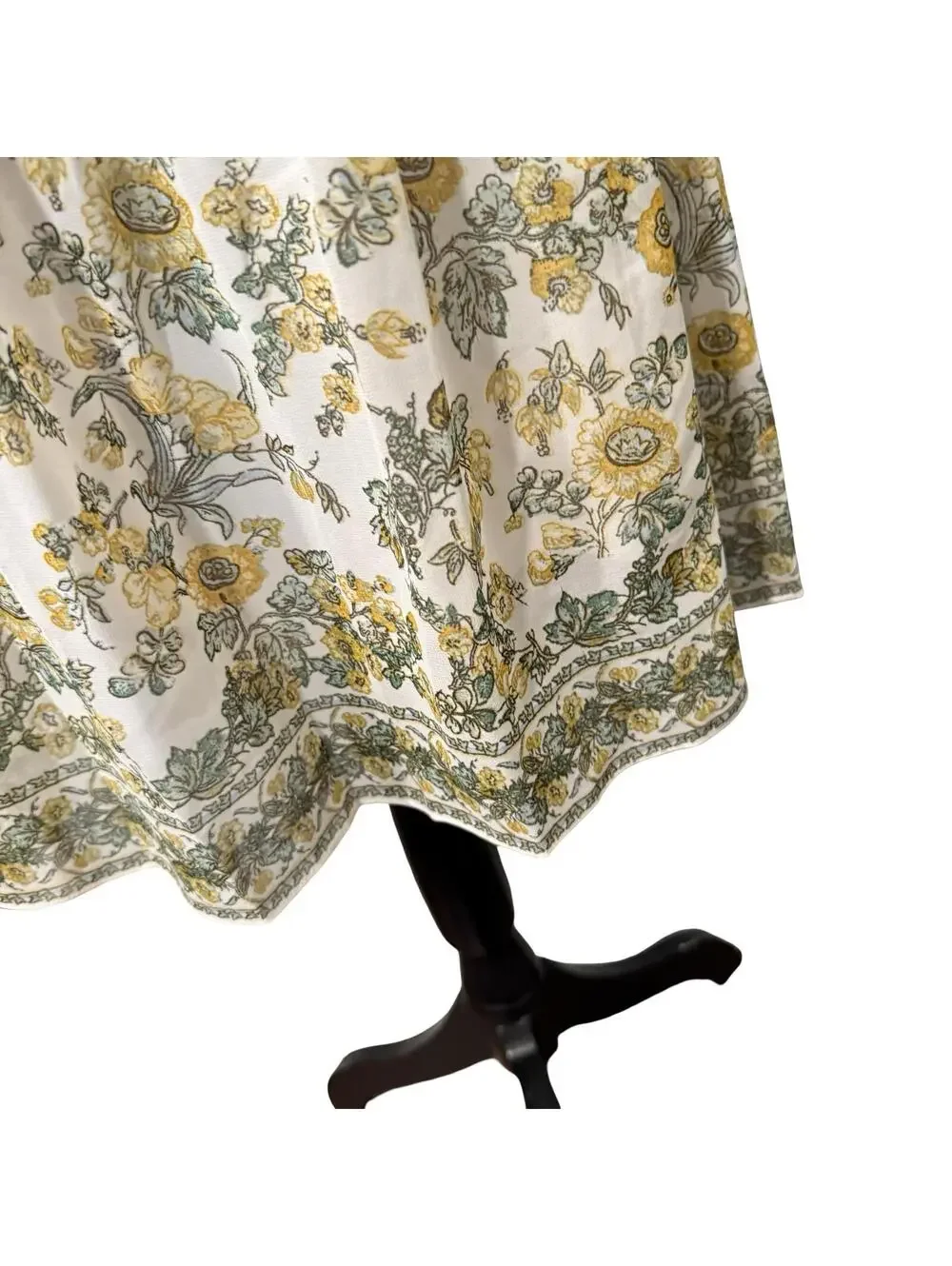 Max Studio Yellow and White Pleated Flower Print Skirt Size Small - Picture 2 of 4